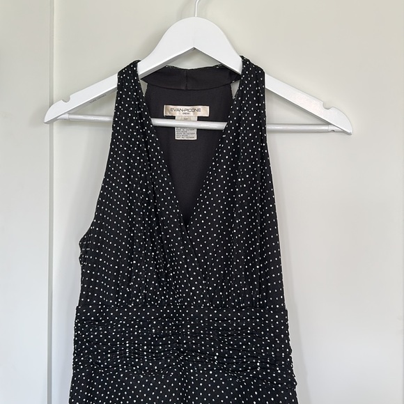 Women’s halter dress - Picture 3 of 4